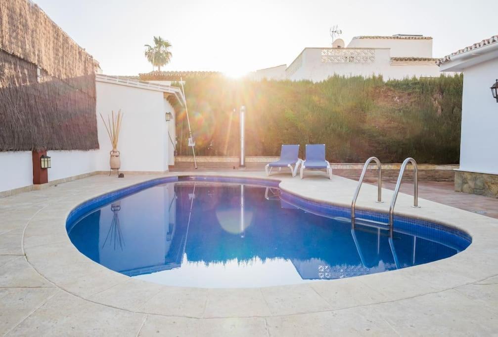 Estudio Maria De Waard Nerja Exterior foto