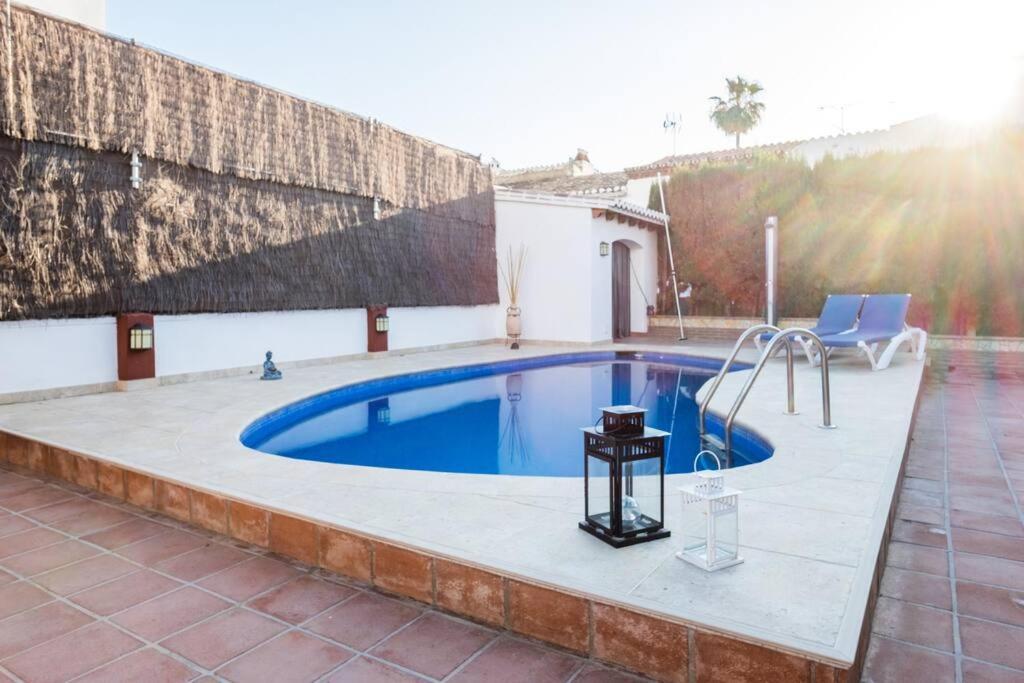 Estudio Maria De Waard Nerja Exterior foto