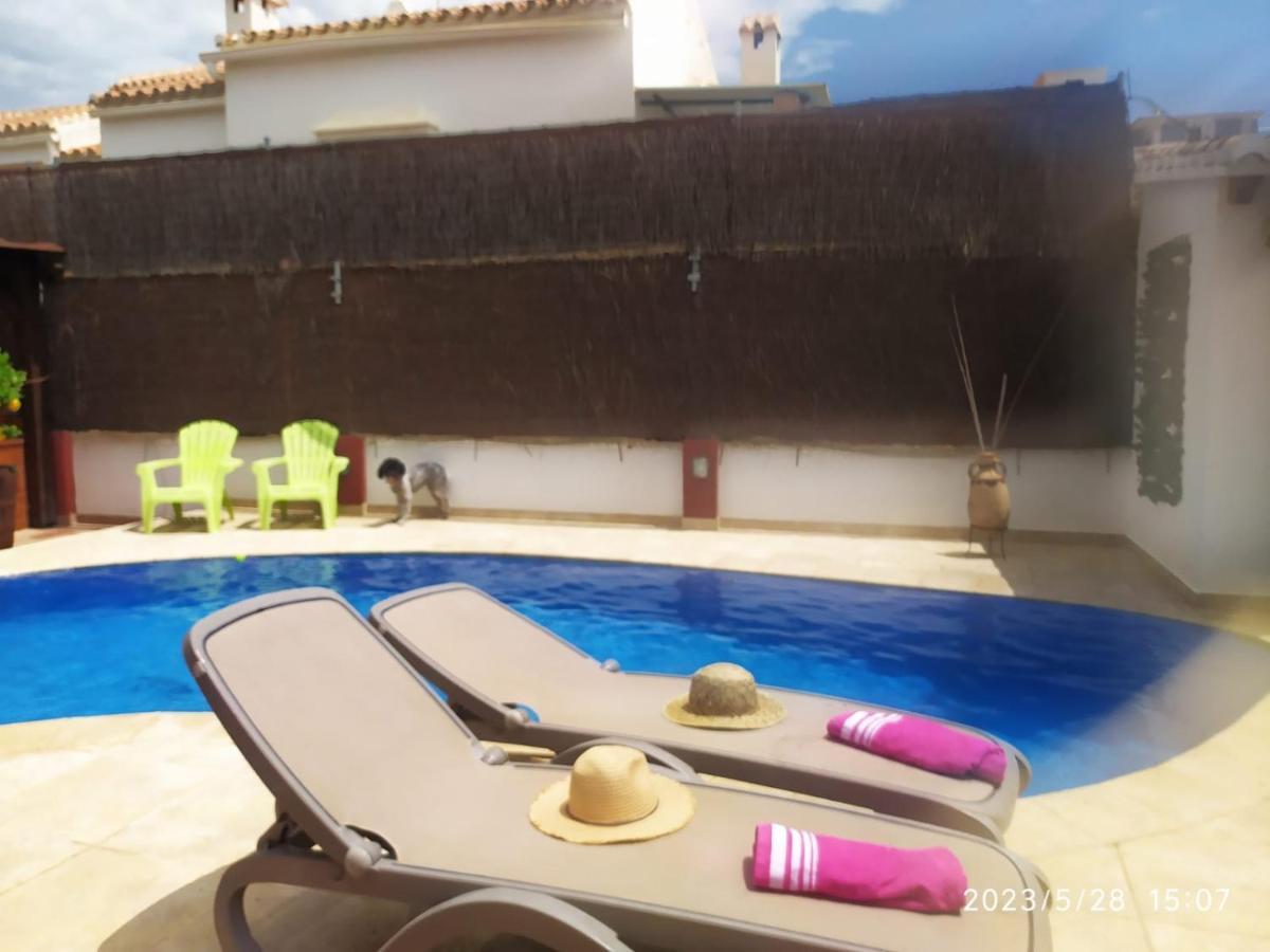 Estudio Maria De Waard Nerja Exterior foto